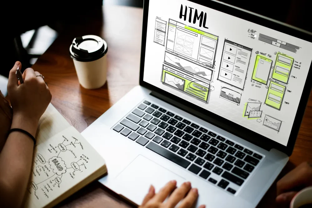 HTML ホームページ制作